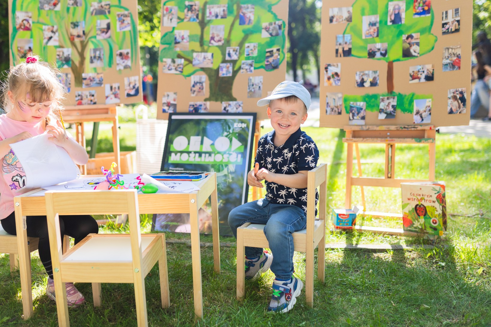 Obraz dla galerii: 15.06.2025 Dni Kwidzyna. Warsztaty kreatywne na Placu Plebiscytowym - Fot. Mateusz Falkiewicz